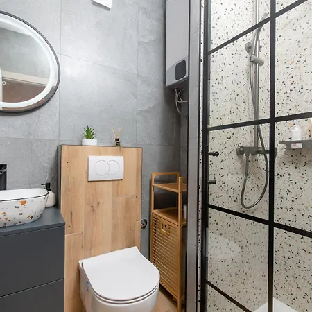 Brand New Bliss Lux Сплит