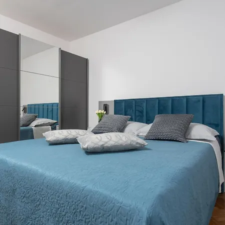 Brand New Bliss Lux Apartman